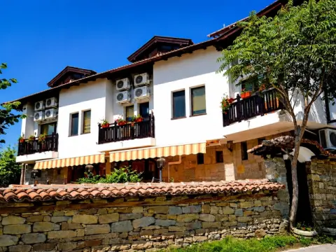 Хотел Елена, Арбанаси