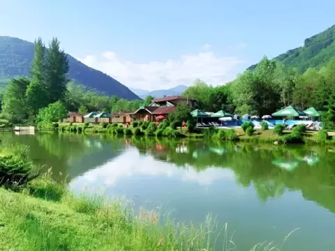 Комплекс Върбака, Рибарица