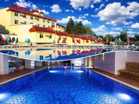 Комплекс Зорница, Казанлък