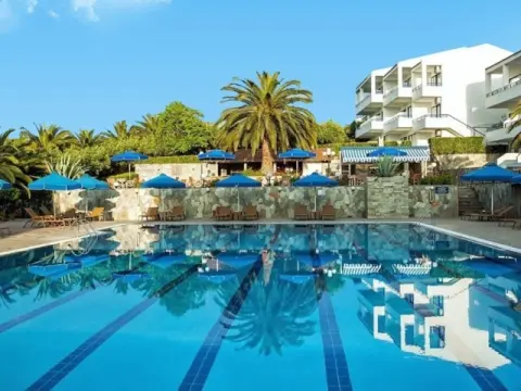 Хотел Xenios Port Marina, Касандра