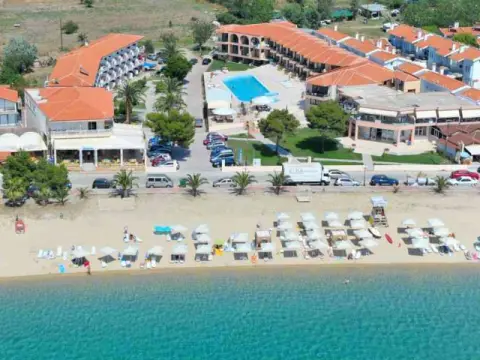 Toroni Blue Sea, Ситония