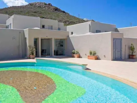 Kouros Art Hotel, Наксос