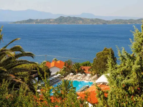 Aristoteles Holiday Resort & Spa, Атон