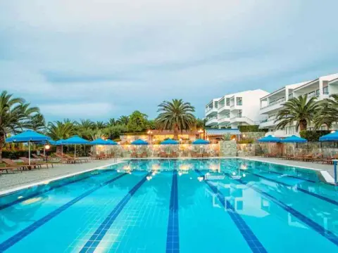 Xenios Port Marina Hotel, Касандра