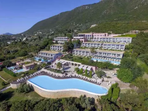 Ionian Blue Hotel, Лефкада